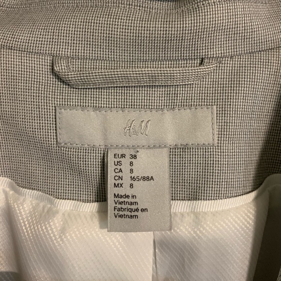 H&M Gray Blazer - Picture 2 of 3